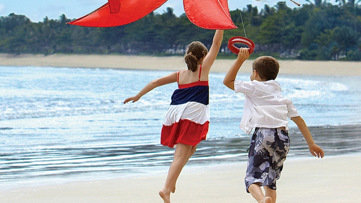 on-the-beach-vavuorits-area-fortourist
