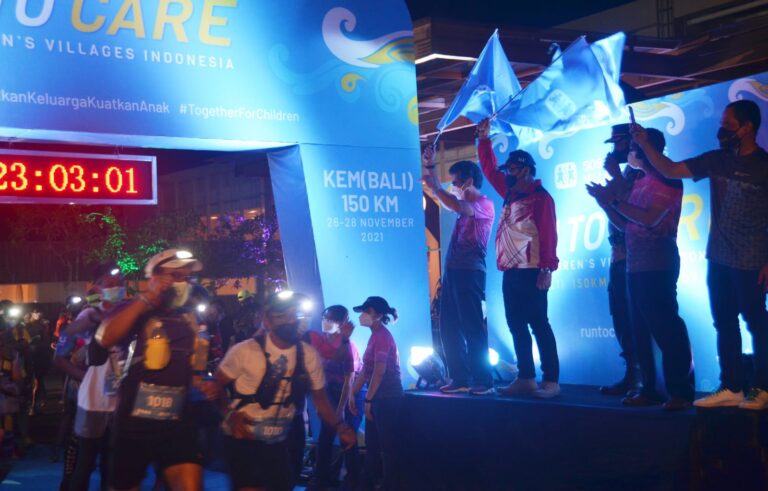 Lari peduli sesama