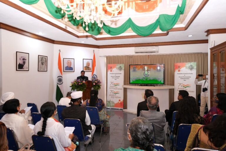Peringatan Republik India ke-73 di Bali