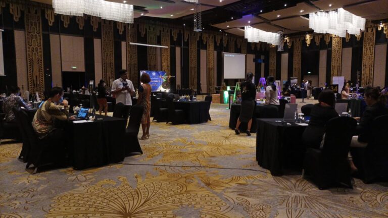 love bali table top 2022