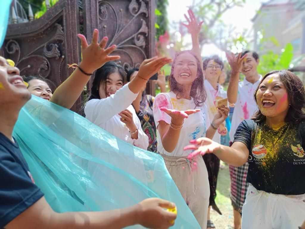 Holi celebration in Hindu mythology