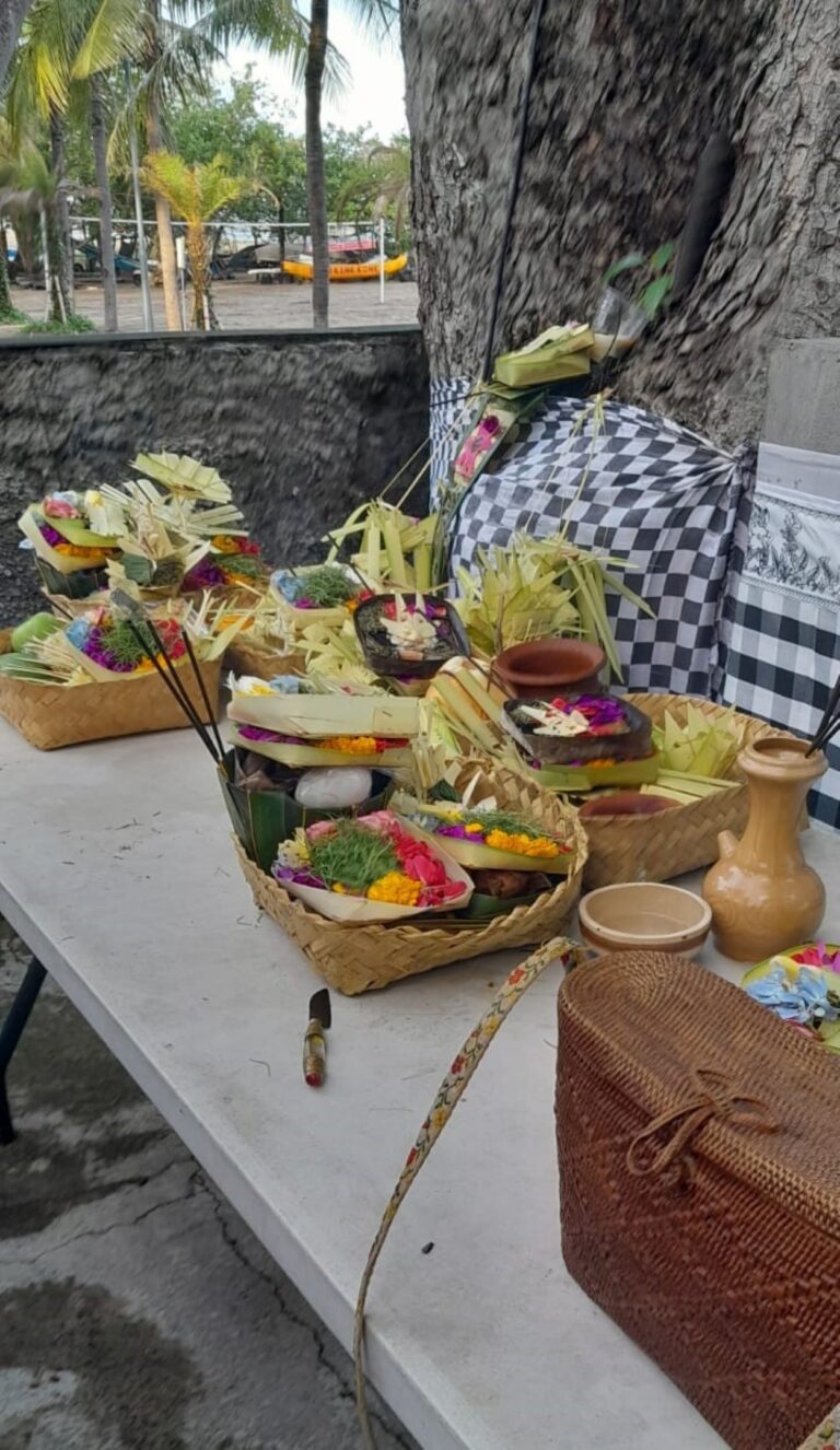 Tumpek Panguduh : Saniscara Kliwon Wariga